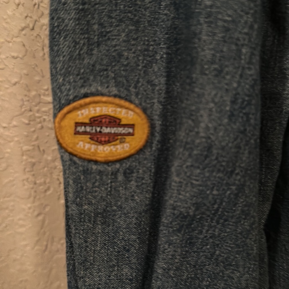 Harley Davidson Shirt - Picture 3 of 5
